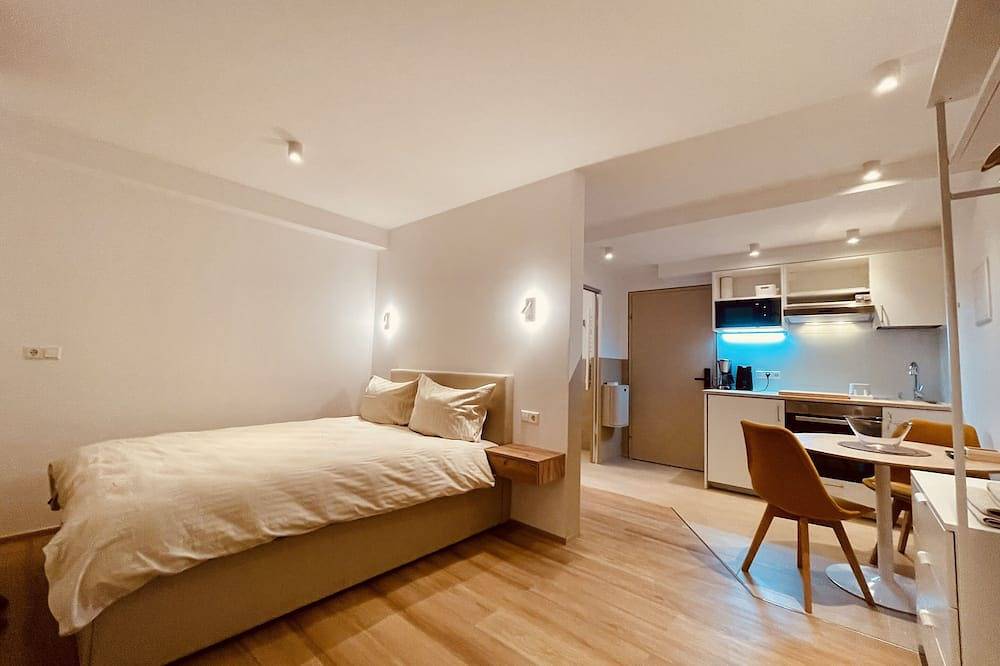 Ganze Wohnung, Studio ohne Balkon *Neu* in Leonberg, Nordschwarzwald