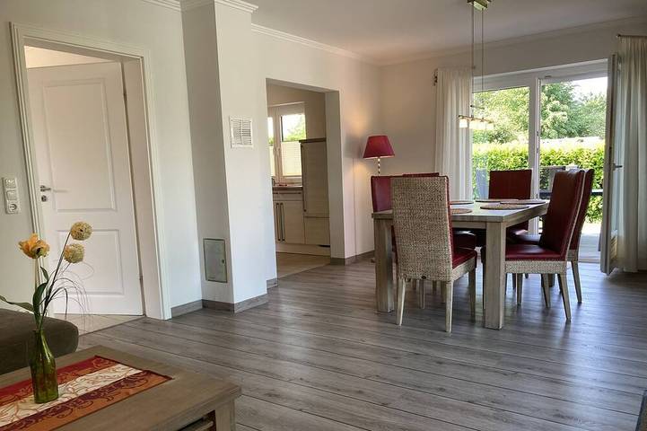 Ferienhaus für 6 Personen, mit Terrasse und Garten in Kellenhusen