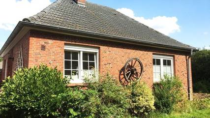 Ferienhaus für 2 Personen, mit Garten in Hinte
