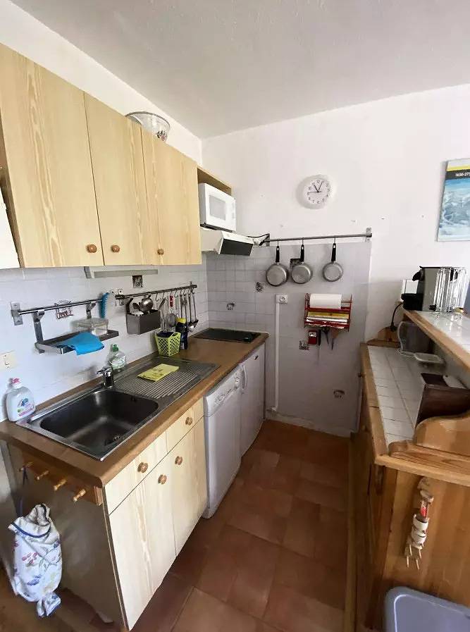 Studio entier, Studio + coin cabine 5 personnes - Budget in Station de Risoul, Risoul