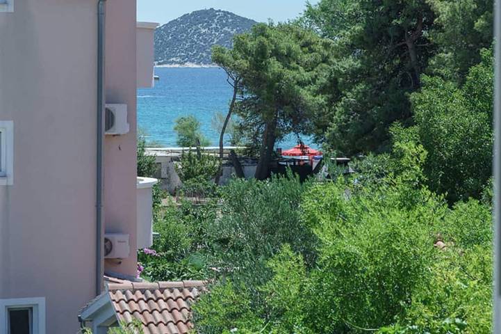 Ferienwohnung für 3 Personen, mit Garten, mit Haustier in Vodice