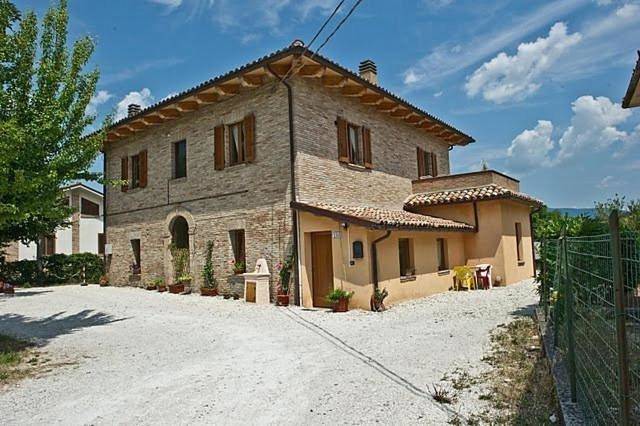 B&b per 2 persone, con Giardino a Fabriano