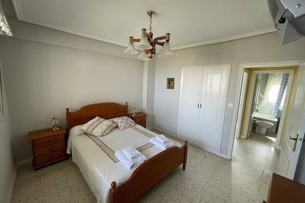 Apartamento entero, Espectaculares vistas  al mar y a la ría de Laredo in Laredo, Costa de Cantabria