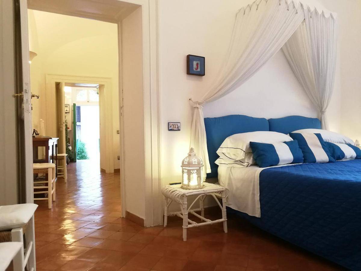 Appartamento intero, Vicolo 23 1 Minutes to Beach and Square Atrani in Atrani, Sorrento Coast