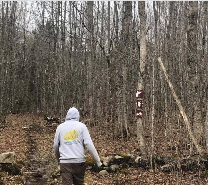 Maine Wilderness Oasis: Swimming, Hiking, Fishing, Boating in Hancock County