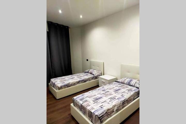 Gîte pour 6 personnes, avec balcon et vue, animaux acceptés dans Asti - 3