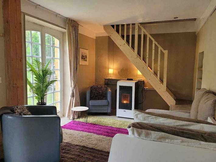 Location de vacances pour 4 personnes, avec bassin pour enfant ainsi que vue et jardin, animaux acceptés à Marcigny - 4