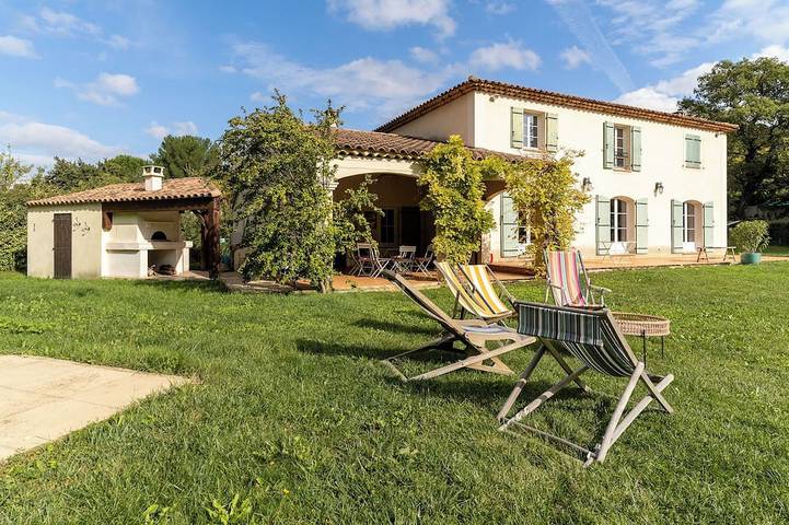 Location de vacances pour 10 personnes, avec jardin à Cabriès