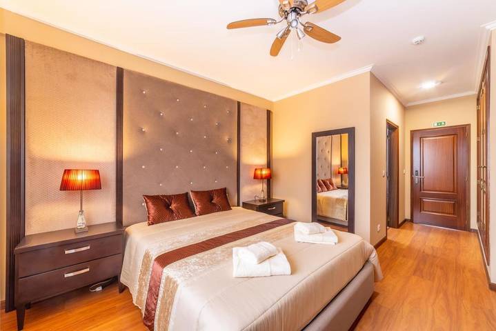 Hôtel pour 2 personnes, avec jardin dans Vagos