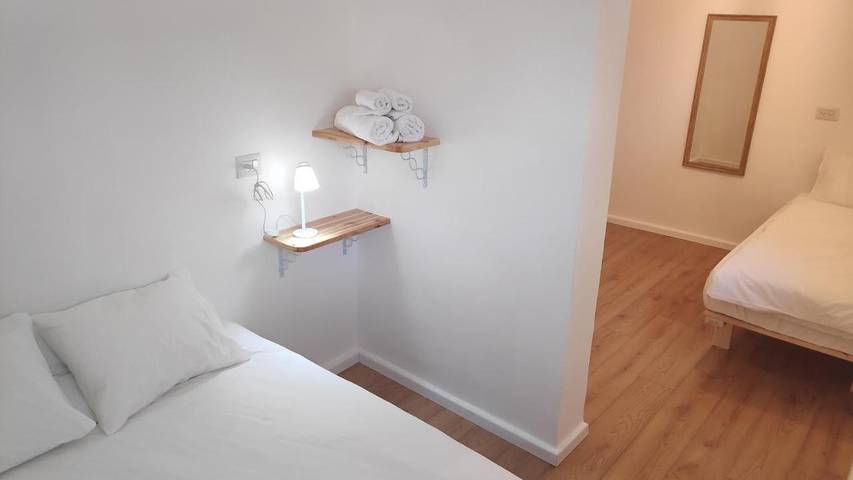 Appartement de vacances pour 7 personnes, avec vue ainsi que vue sur le lac et jardin