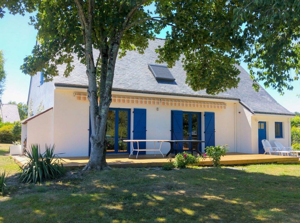 Maison Familiale Spacieuse 6Ch,17Pers.Terrasse/Jardin Cloture in La Turballe, Côte d'Amour