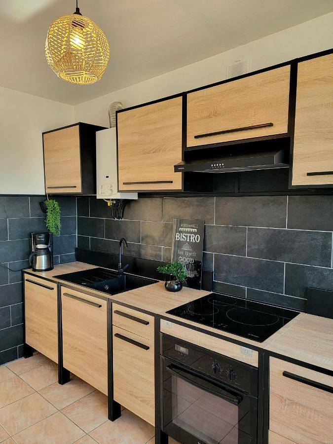 Appartement de vacances entier, Chambre confort dans Appartement Partagé in Tarbes, Hautes-Pyrénées