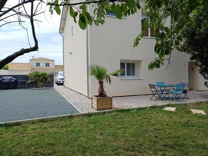 Gîte pour 4 personnes, avec jardin à Bessines (Deux-Sèvres) - 2