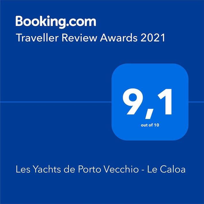 Bateau pour 4 personnes, avec Terrasse ainsi que Piscine et Vue en Corse - 2