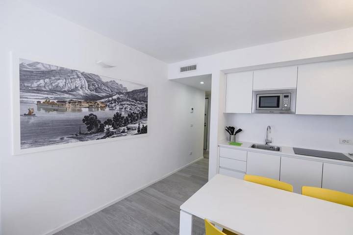 Ferienwohnung für 6 Personen, mit Ausblick und Seeblick sowie Balkon in Torbole - 4
