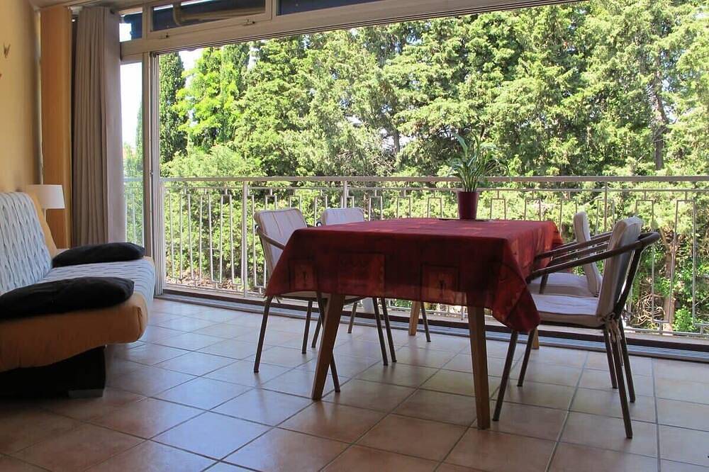 Ganze Wohnung, Bel appartement F2 proche mer et commerces in Agay, Saint-Raphaël