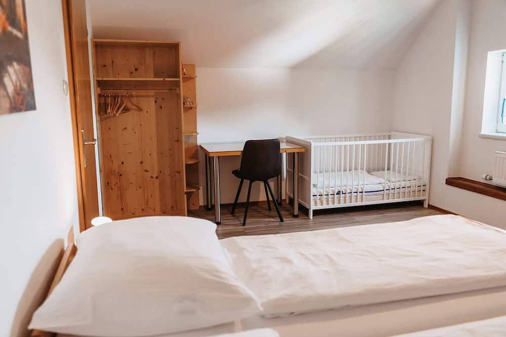 Ganze Wohnung, Panoramaferienwohnung in traumhafter Zentrallage in Steirerland