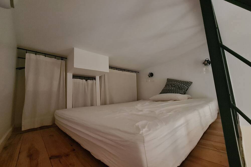 Appartement entier, Charmant Studio avec coin jardin in Aix-en-Provence, Région d'Aix-en-Provence