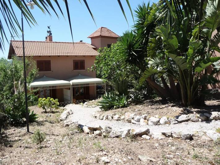 Location de vacances pour 2 personnes, avec jardin et piscine à Porticello - 4