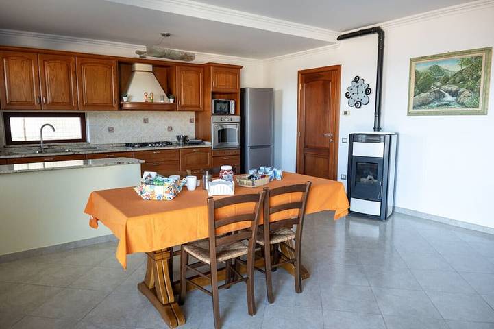 Ferienwohnung für 6 Personen, mit Garten