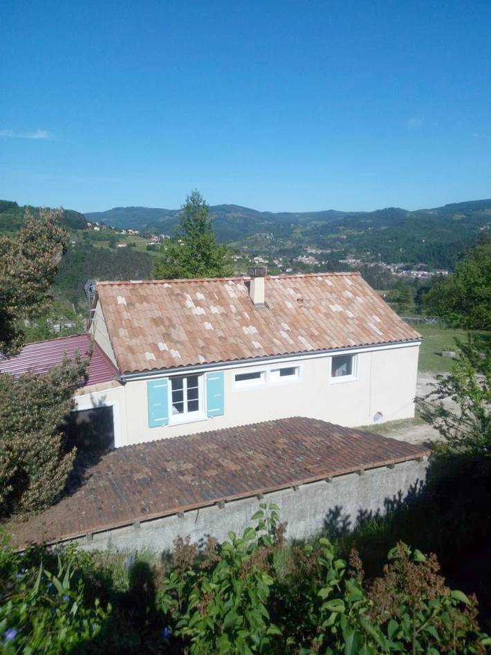 Location de vacances pour 4 personnes, avec vue et jardin, animaux acceptés à Lamastre - 3