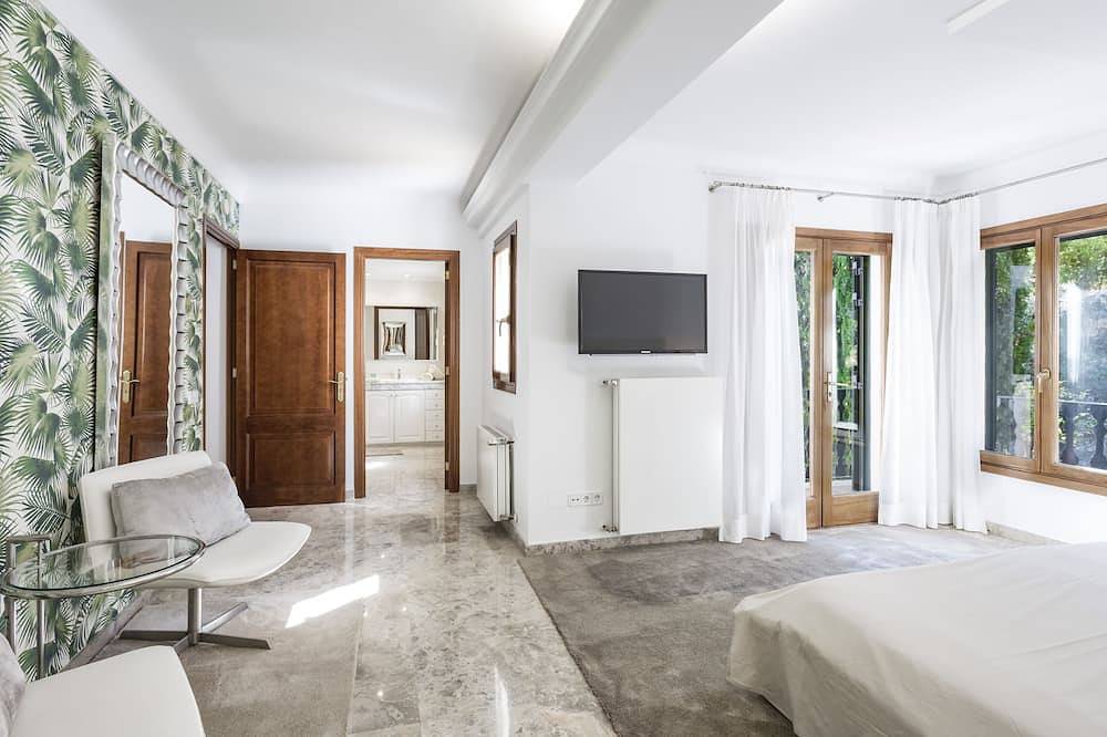 Luxusvilla mit traumhaftem Meerblick für höchste Ansprüche nahe Palma in Bendinat, Calvià