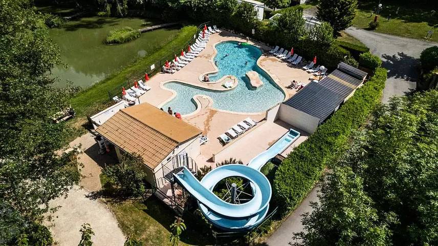 Mobil-home Xxl 5 pièces 10 personnes in Touquin, Seine-et-Marne