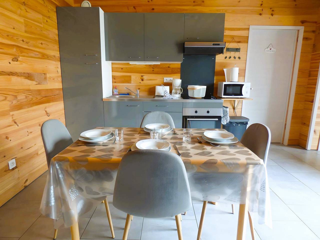 Chalé 'Le Ch'ti Lecelles' com Terraço Privado e Jardim Privado in Lecelles, Valenciennes (Região)