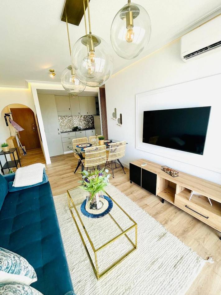 Apartamento entero, Apartamento 'Seaview  La Manga' con vistas al mar, Wi-Fi y aire acondicionado in Playa La Veneziola (La Manga), San Javier