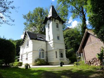 Gîte pour 6 personnes, avec jardin dans Gœulzin