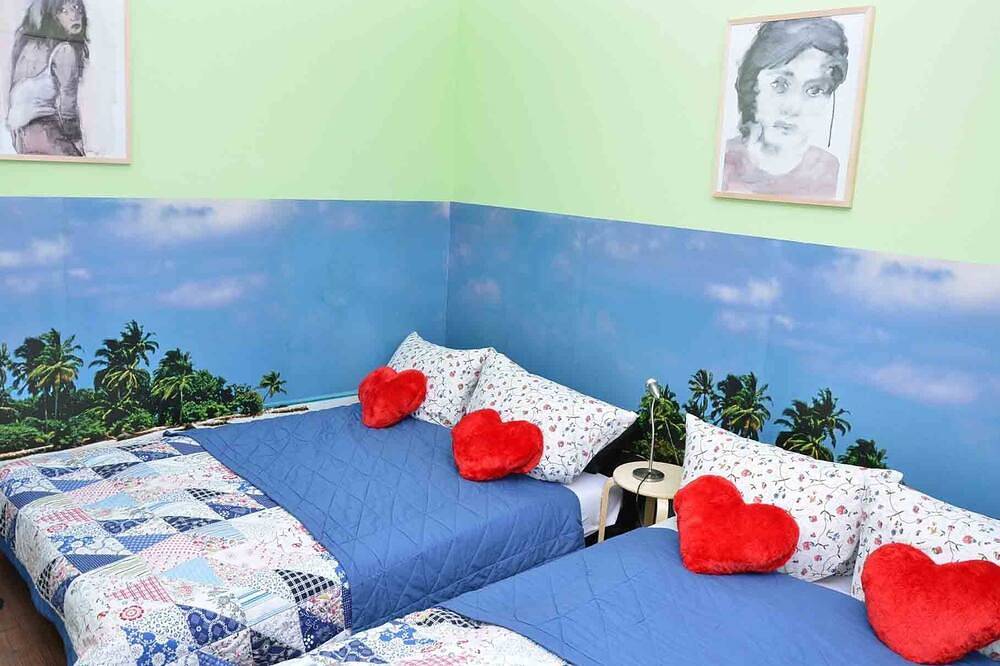Ganze Wohnung, Über den Dächern + Stadt Alex in Friedrichshain - Kreuzberg, Berlin