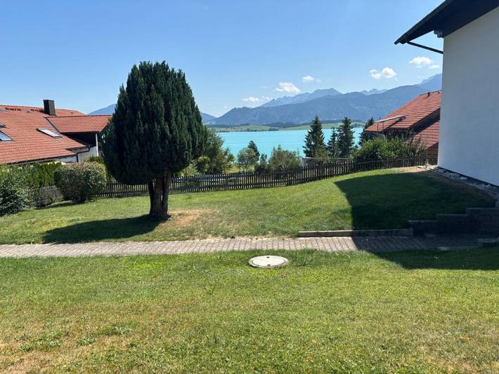 Ferienwohnung für 4 Personen, mit Terrasse und Garten sowie Seeblick und Ausblick in Rieden - 2