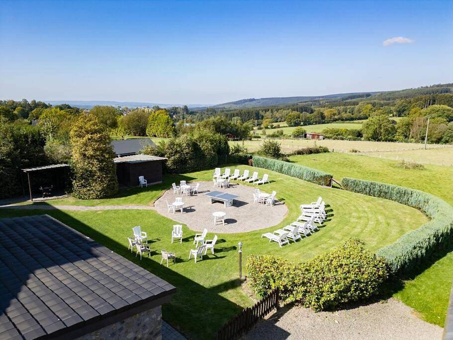 Berismenil Gardens large villa with indoor swimming pool and jacuzzi in Samrée, La Roche-en-Ardenne