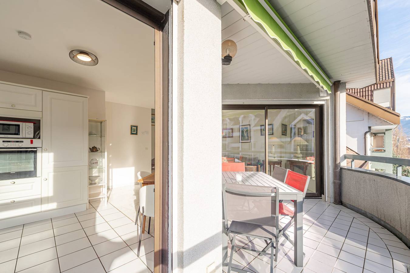 Appartement entier, Le Thélème - Appartement Duplex à Annecy, balcon & parking à 800m du Lac in Annecy, Annecy (commune)