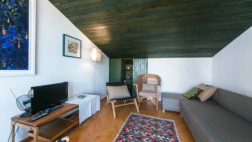 Gîte pour 4 personnes, avec terrasse à Brela - 2
