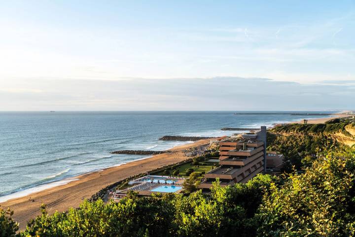 Hôtel pour 2 personnes, avec vue et piscine dans Plage Chambre d'Amour - 2