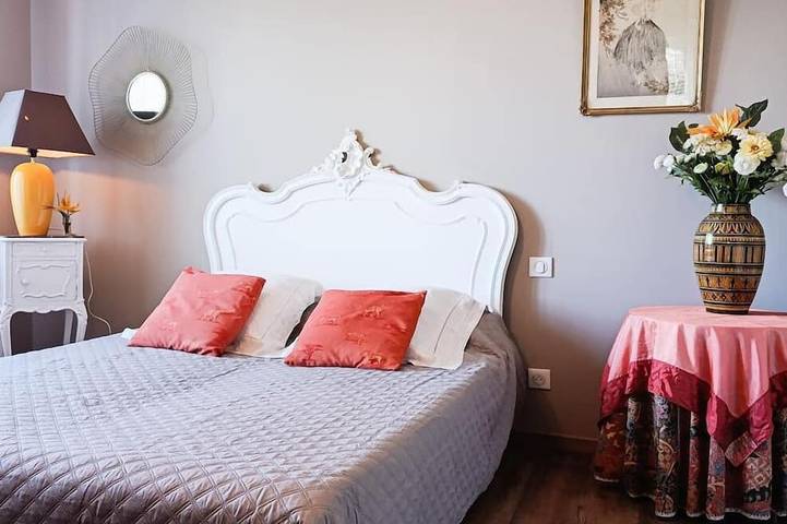 Location de vacances pour 6 personnes, avec jardin à Masclat - 2