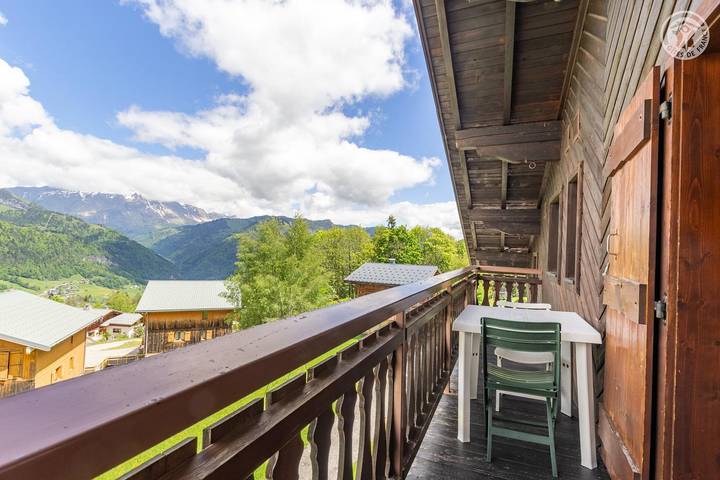 Gîte pour 6 personnes, avec balcon à Crest-Voland - 2