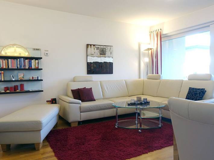 Ferienwohnung für 4 Personen, mit Balkon und Garten am Warnemünde Strand