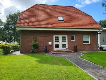 Ferienwohnung für 6 Personen, mit Garten und Terrasse, kinderfreundlich in Barlt