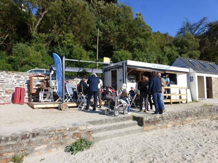 Location de vacances pour 5 personnes, avec terrasse et vue à Saint-Michel-en-Grève - 2