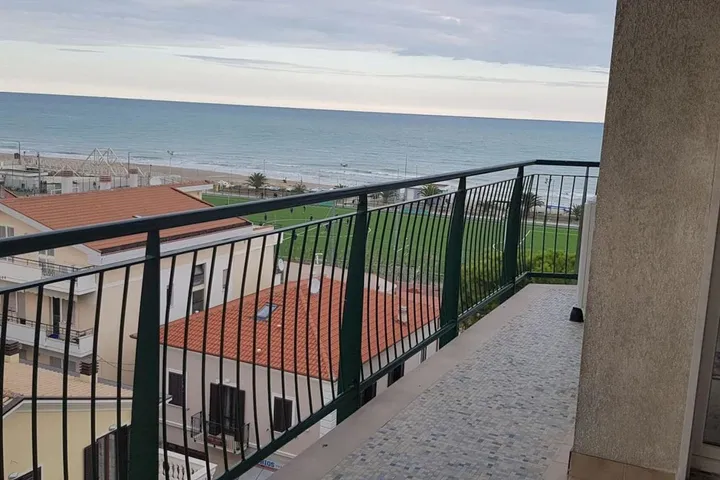 Apartamento de vacaciones para 7 personas, con terraza y vistas, Se admiten mascotas - 1