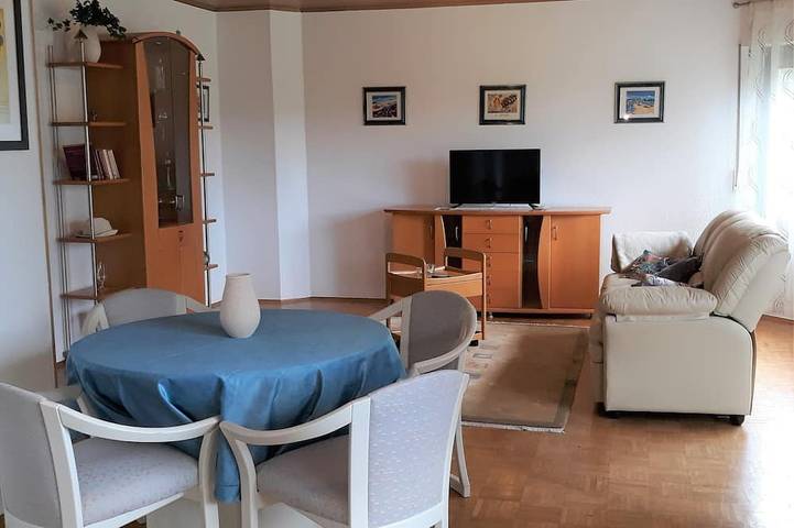 Ganze Wohnung, Gartenblick im Pfälzerwald – 80 m² mit 3 Schlafzimmern & Terrasse in Bundenthal, Landkreis Südwestpfalz