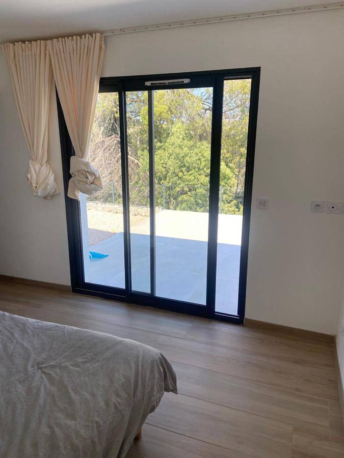 Villa pour 9 personnes, avec terrasse et piscine à Aubagne - 4