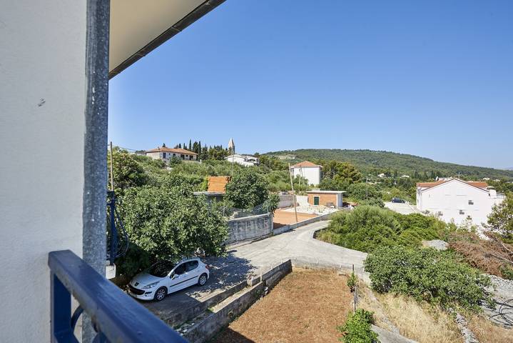 Apartament wakacyjny dla 8 osób, z Balkon/ taras w Slatine