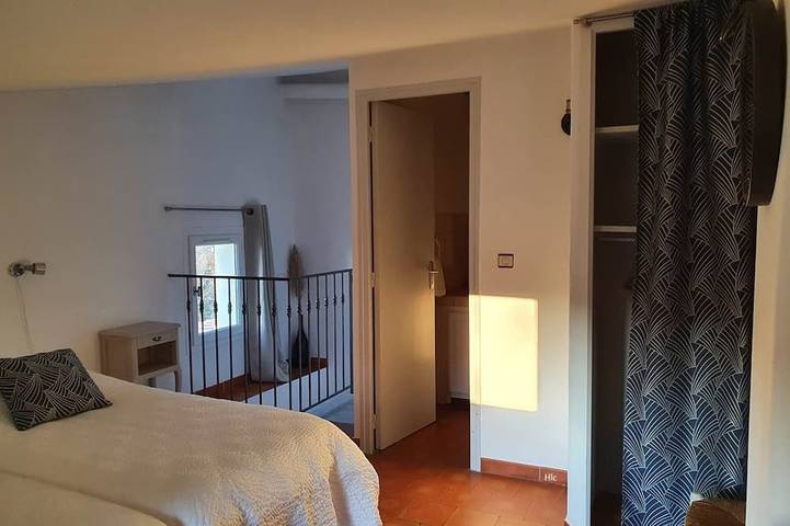 Gîte pour 4 personnes, avec balcon, animaux acceptés à Niozelles - 2