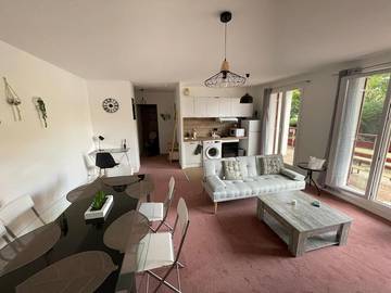 Gîte pour 3 personnes, avec jardin, animaux acceptés à Saint-Genis-Pouilly