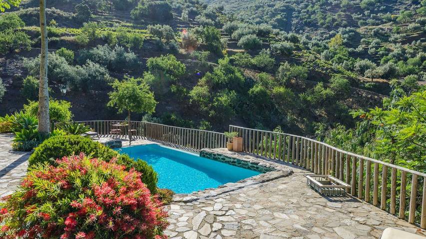 Casa rural para 8 personas, con piscina y balcón/terraza, Se admiten mascotas en Arenas - 2
