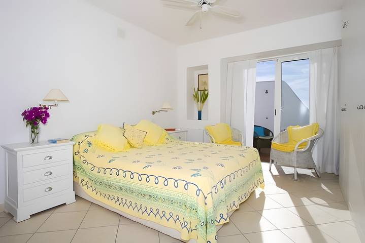Ganze Wohnung, Ferienwohnung 'Chica' mit Meerblick, WLAN und Klimaanlage in Puerto del Carmen, Tías