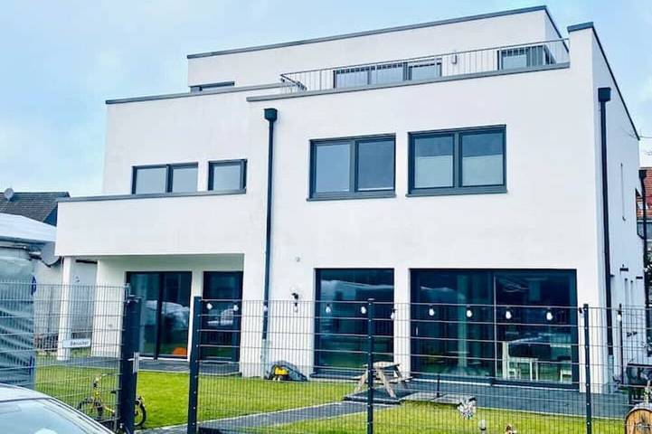 Ferienhaus für 3 Personen, mit Balkon und Garten in Remscheid